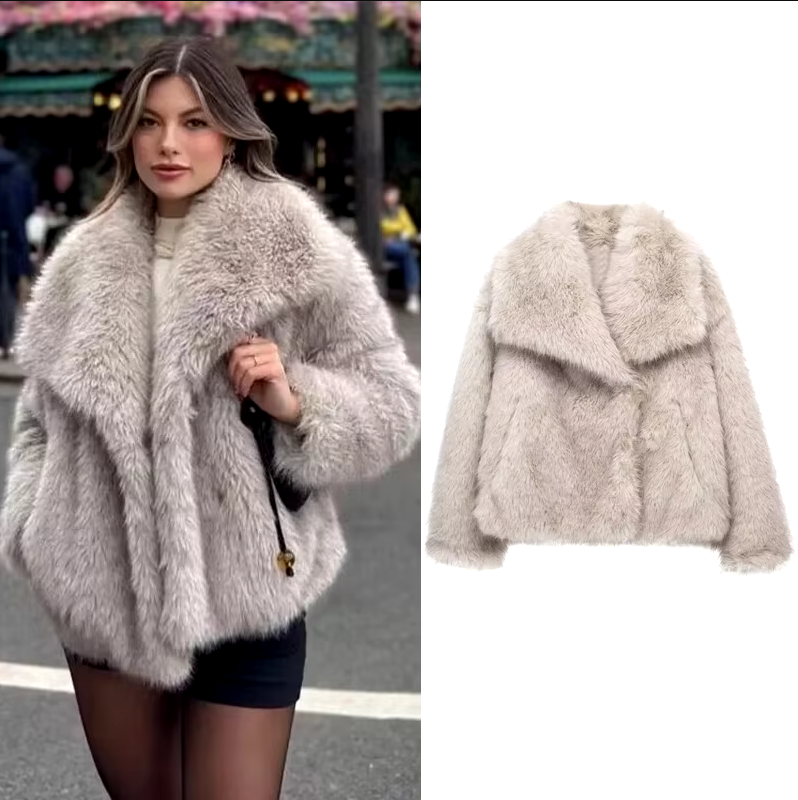 Manteau en fausse fourrure