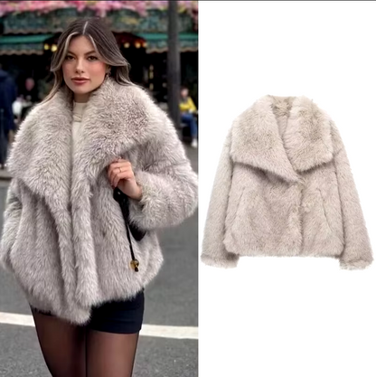 Manteau en fausse fourrure